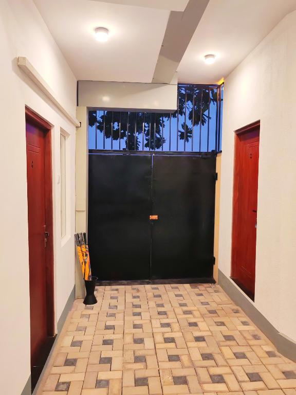 ANTONIO TRANSIT KATUNAYAKE - 15