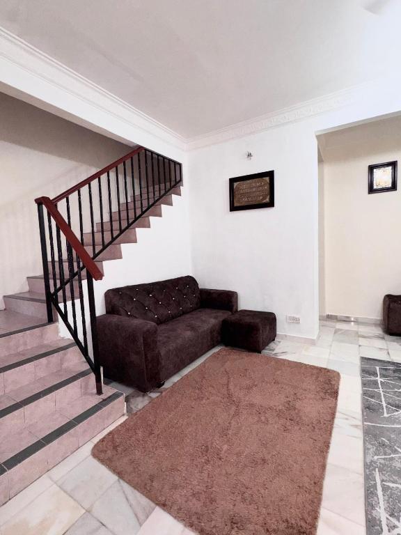 Χώρος καθιστικού στο Ribat House