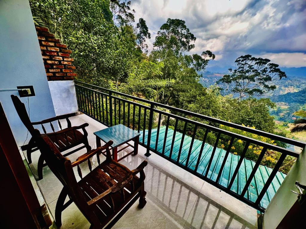 shining green view, die besten unterkünfte in ella