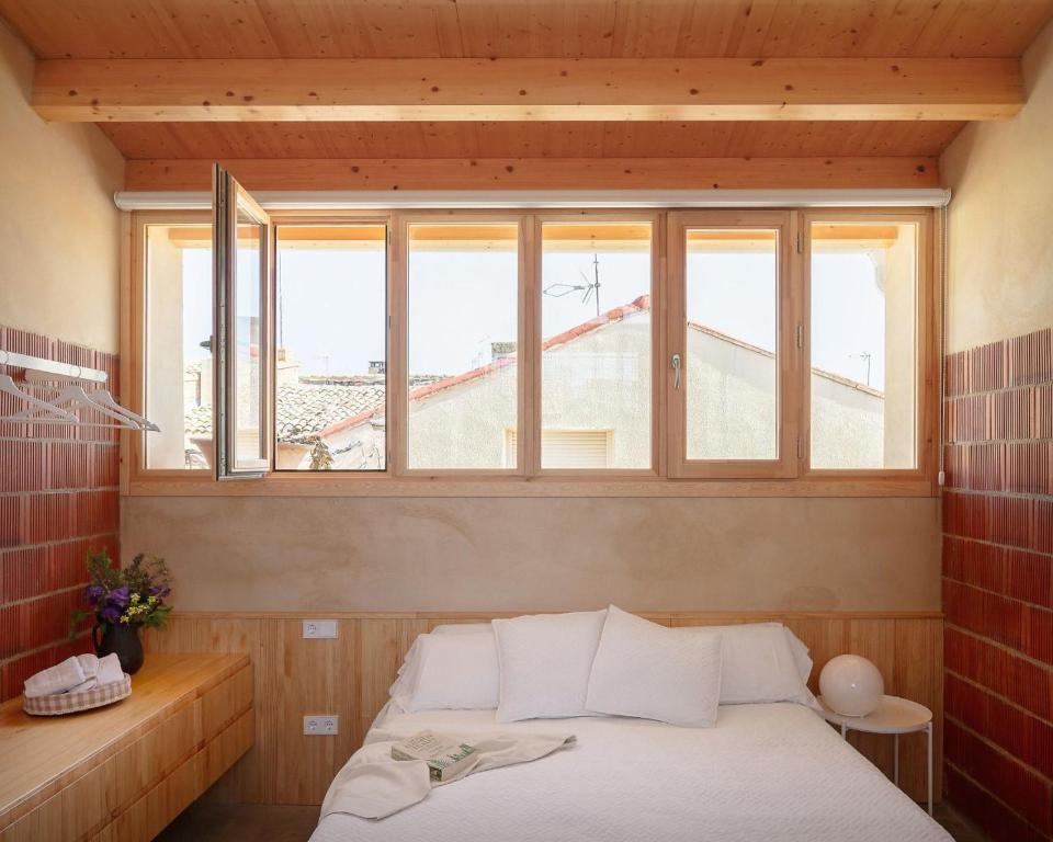 Een bed of bedden in een kamer bij Casa rural Felipa