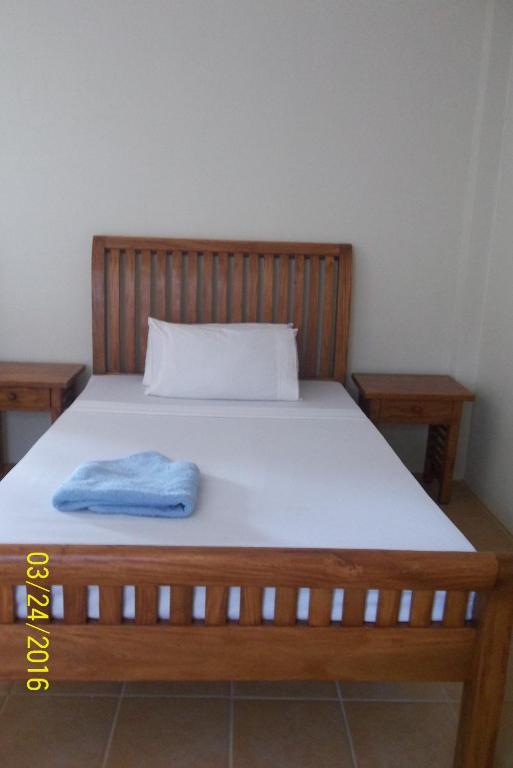 Happy Ripples Beach Resort - 2 Bedroom Capiz House 2