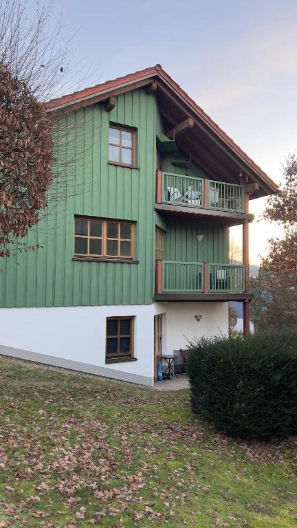 KREATIVPAUSE Workation in Bayern - Stilvolle Workation-Unterkunft mit Arbeitsplatz & Naturblick in Bayern - One-Bedroom Apartment