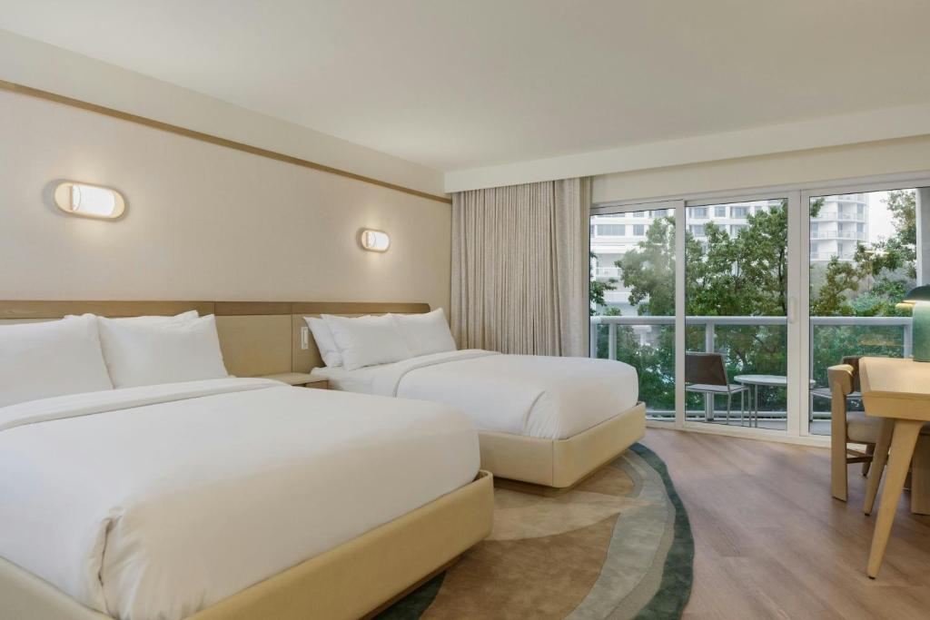 Fort Lauderdale Marriott Pompano Beach Resort and Spa - 