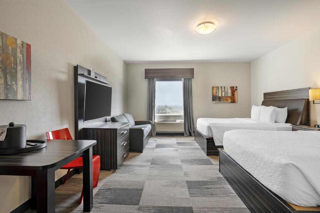 Best Western Plus Airport Inn & Suites - Resim 2