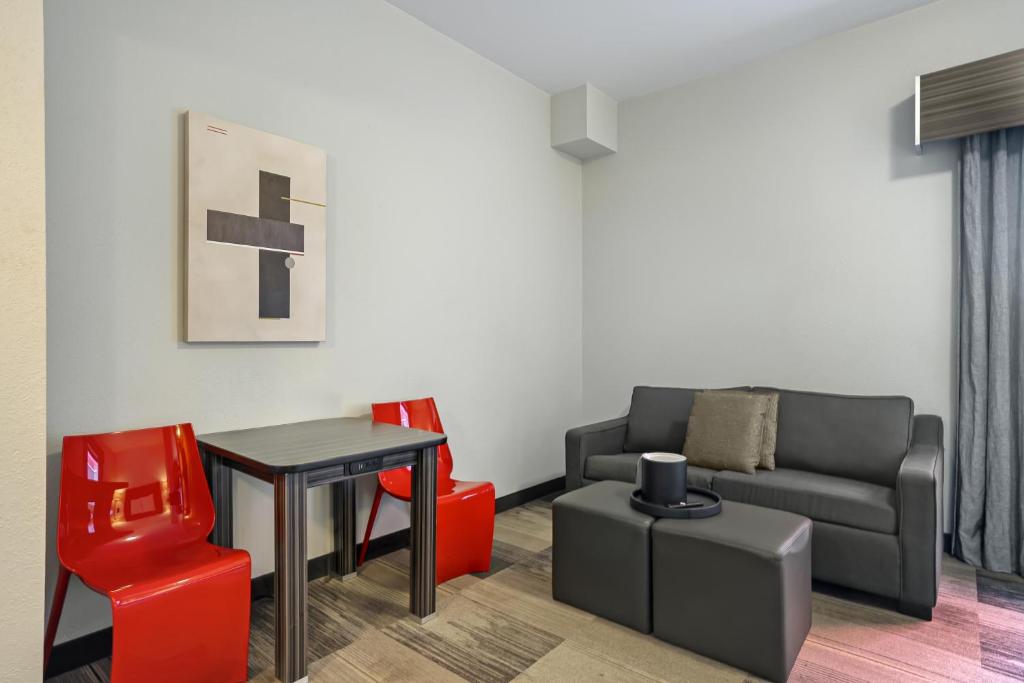 Best Western Plus Airport Inn & Suites - Resim 23