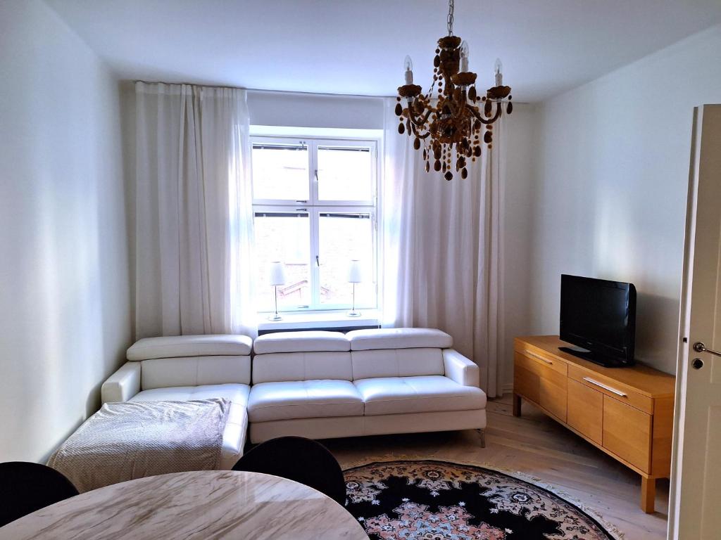 Luxhousing Luxurious Two Rooms City Apartment Helsinki preview