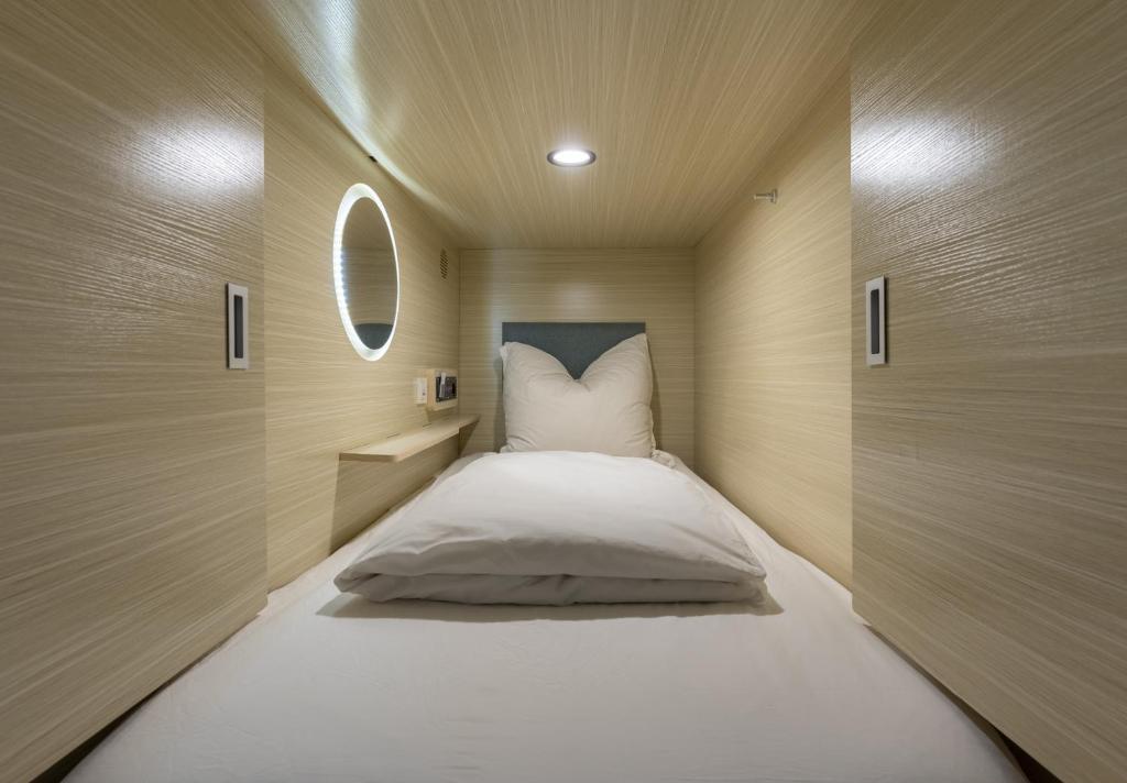 MUE Cubes - Capsule Hotel - Resim 33