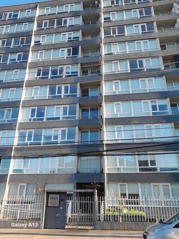 an apartment building in the city of toronto at Departamento 610 in Temuco
