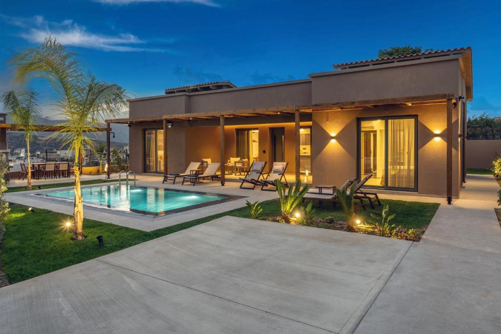 Snapshot of Luxury Off Grid Villas With Private Pool And Private Home Theater