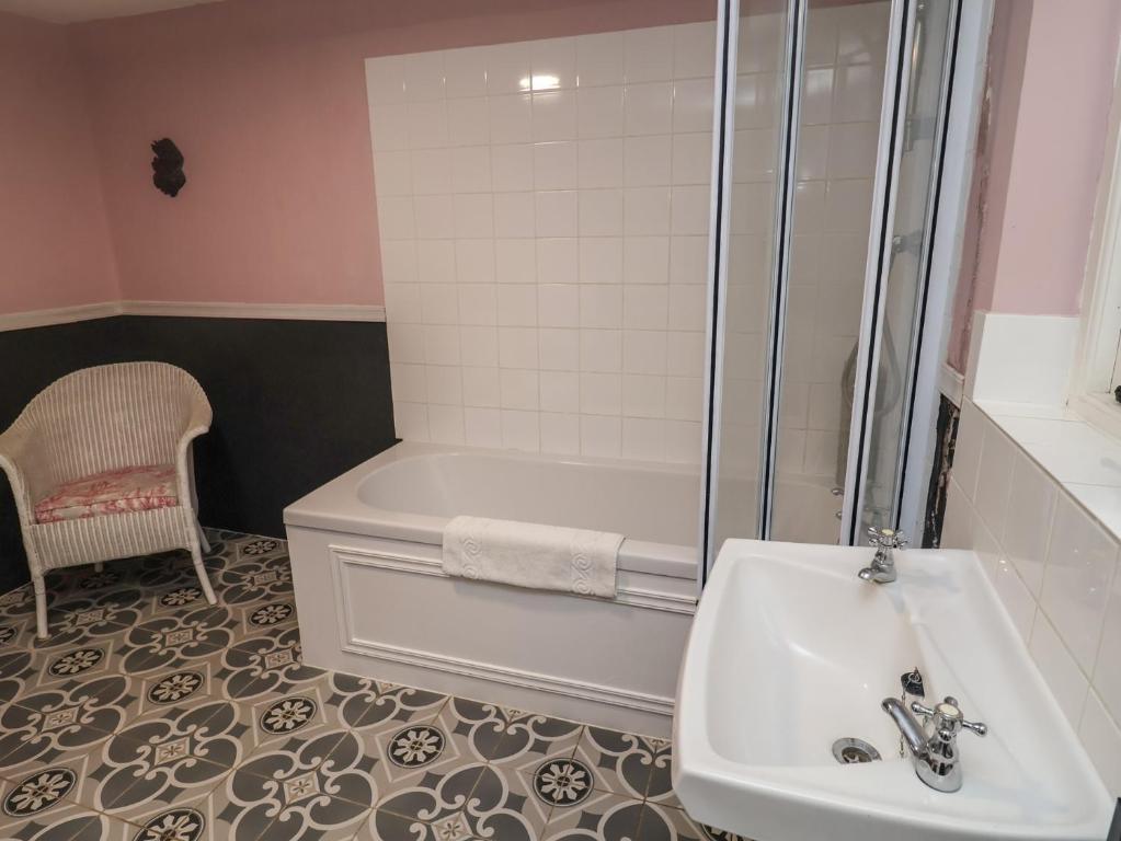 Duchess Cottage 8