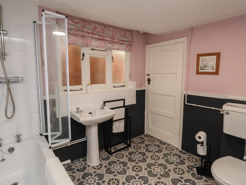 Duchess Cottage 3