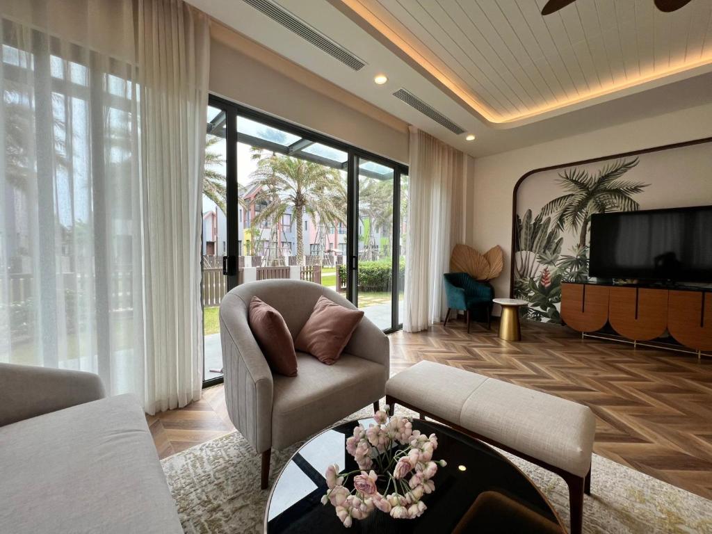 TV/Unterhaltungsangebot in der Unterkunft Tropical Villa Ho Tram