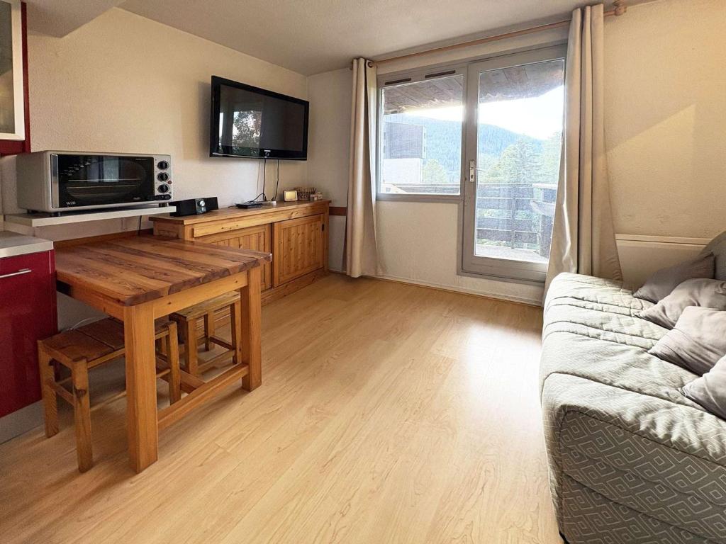 Mini studio 4 personnes au centre des Orres, accès direct aux pistes - FR-1-322-688