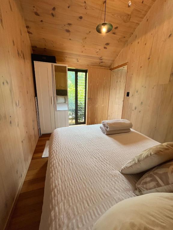 Modern home in prime location! - Resim 14