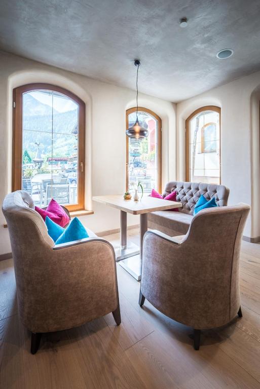 Posezení v ubytování Hotel Alpenrose