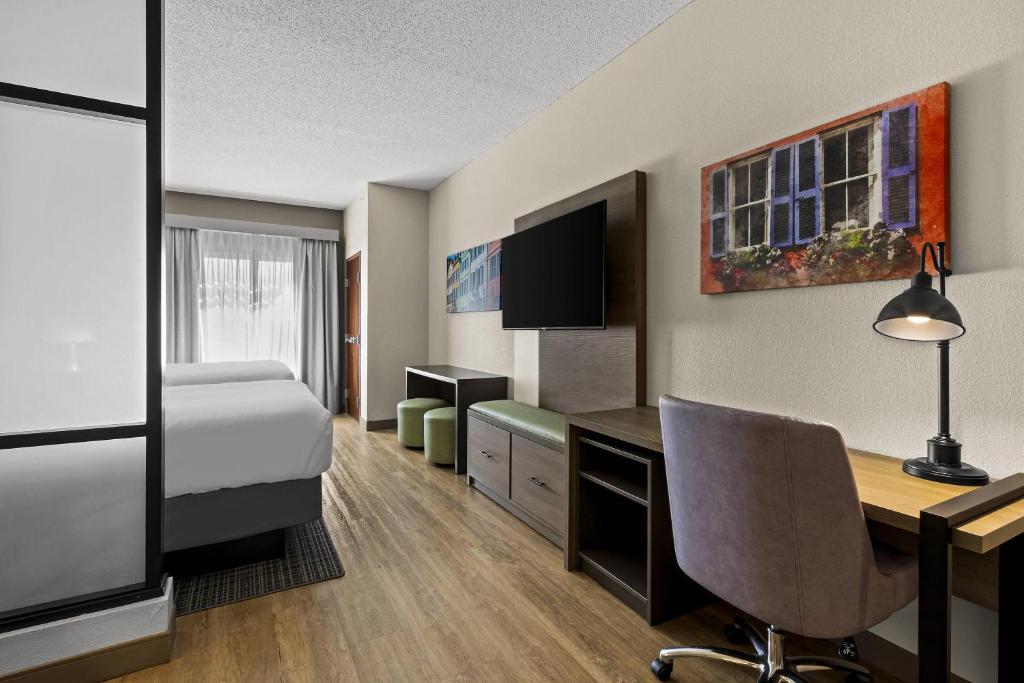 Comfort Suites Charleston West Ashley - Suite Queen Con Dos Camas Queen