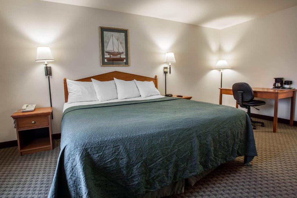 Quality Inn & Suites Federal Way - Seattle - Suite Con Cama Extragrande - No Fumadores