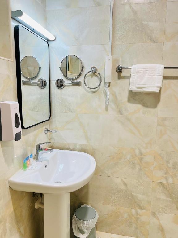 Town Plaza Hotel Apartments Ras Al Khaimah - Resim 28