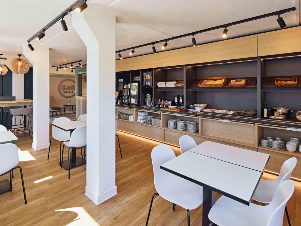 B&B HOTEL Köln-Marsdorf - Resim 5