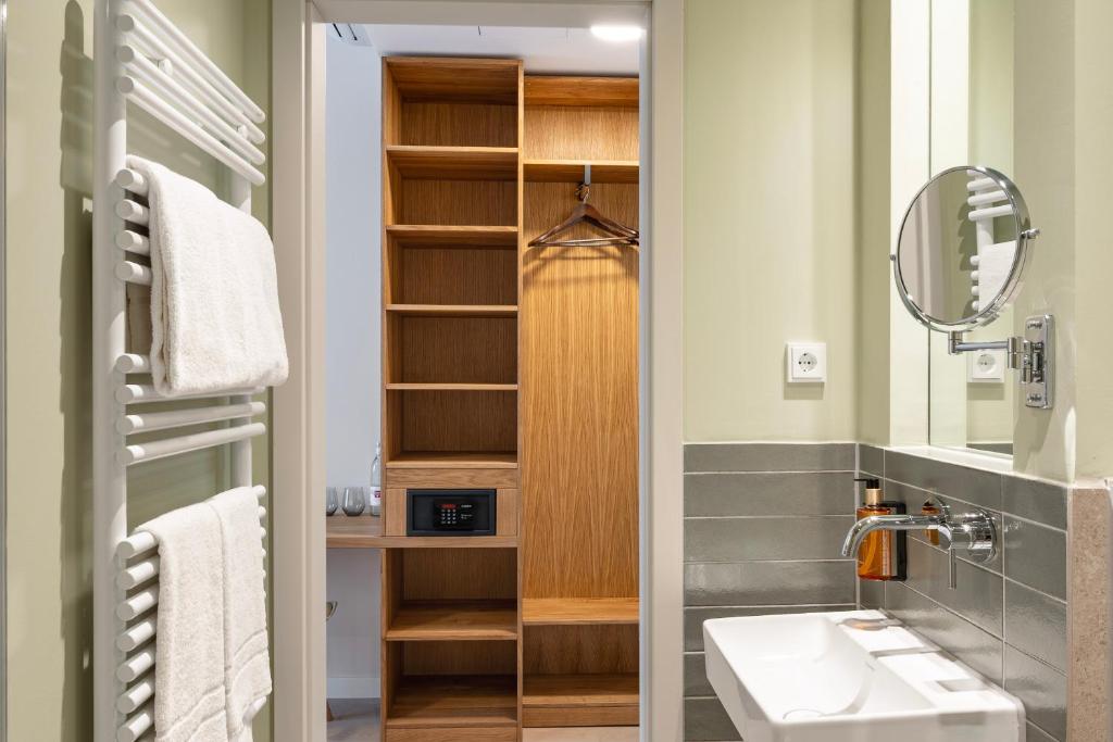 Hotel Columbia - Resim 5