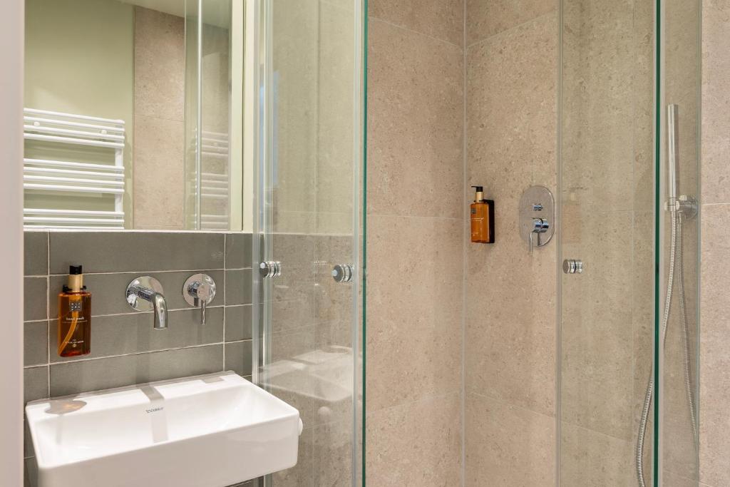 Hotel Columbia - Resim 7