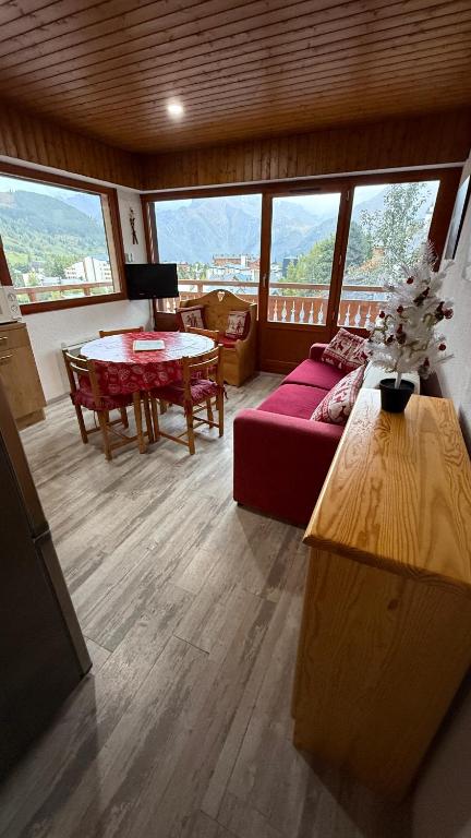 Appartement cosy face aux télécabines