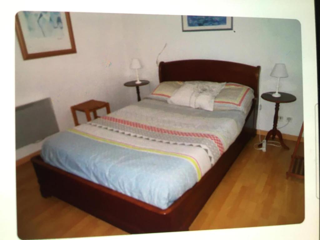 タルブにあるCharmante petite maisonの表示料金はベッド1台分です。