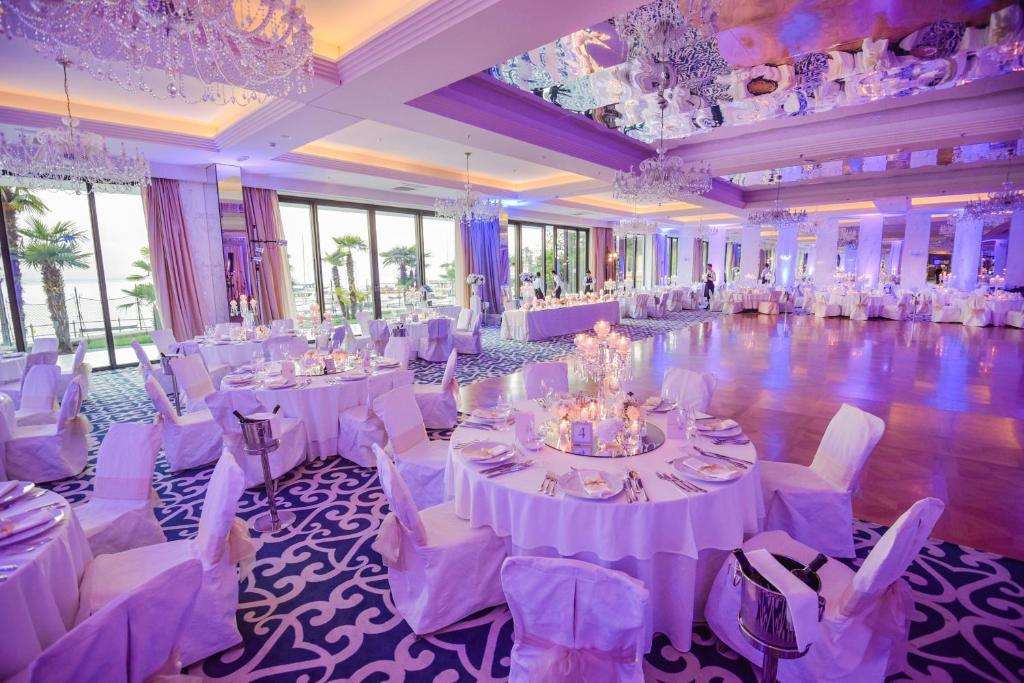 Restaurace v ubytování Amadria Park Hotel Royal