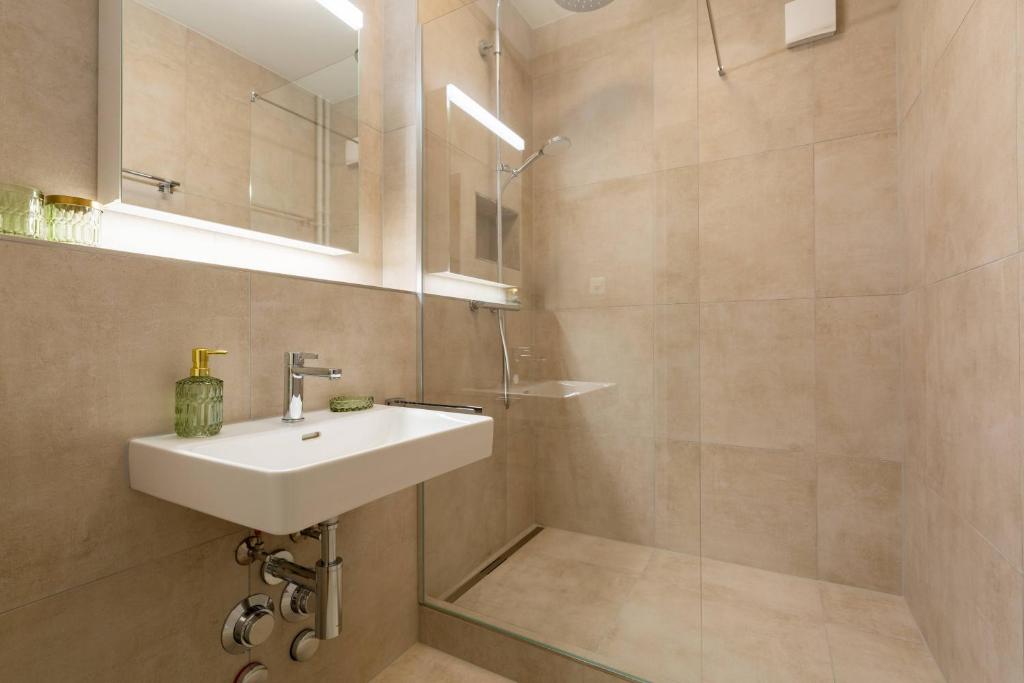 Retro Suite - Resim 12