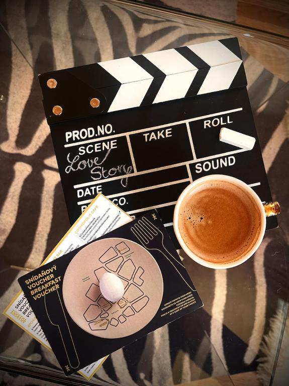 Anybody - Awarded love hotel - Resim 36