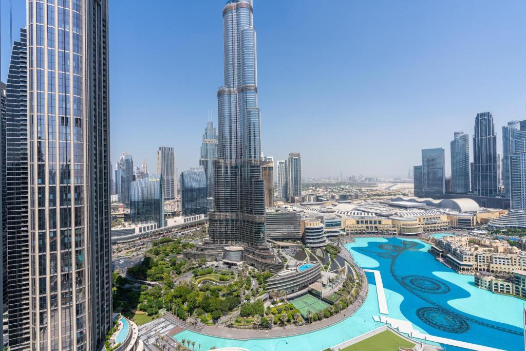 Bazén v ubytování 2Bed with spectacular Burj Khalifa & fountain view nebo v jeho okolí