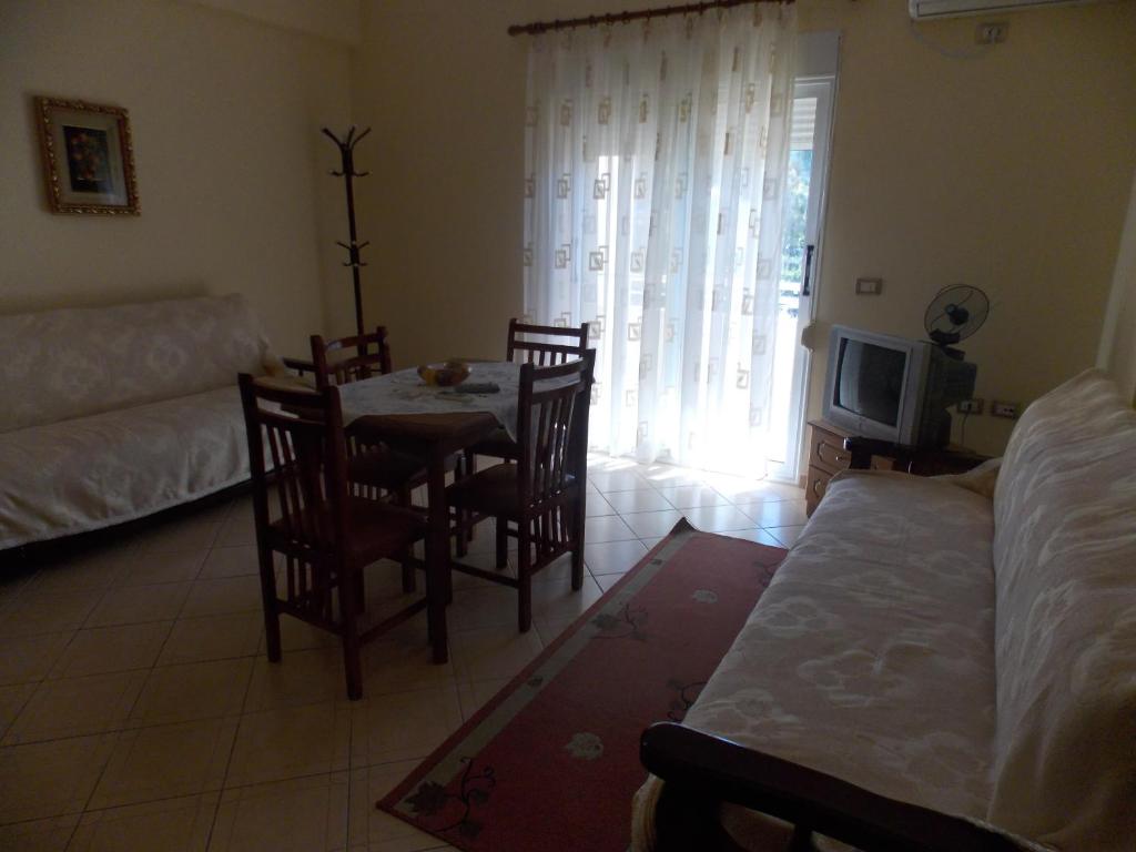 Elis apartment - Image 7