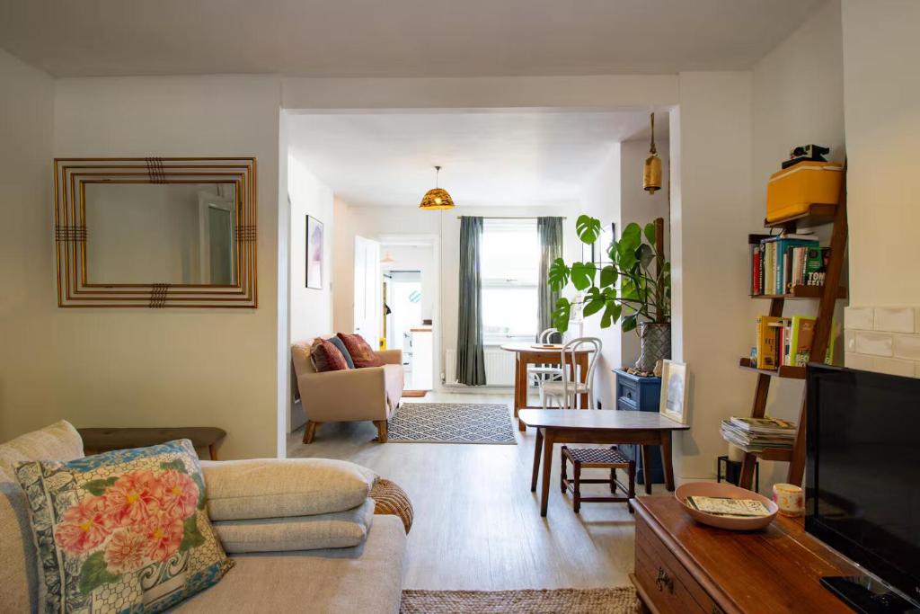 Istumisnurk majutusasutuses Pass the Keys Townhouse in Rye East Sussex near Camber Sands