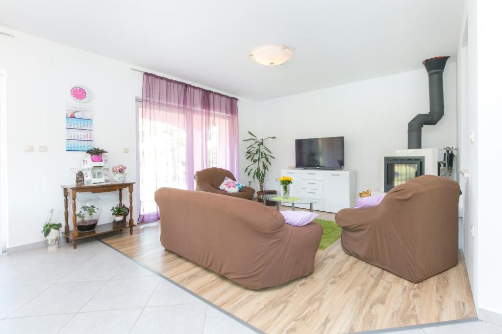 Zdjęcie z galerii obiektu Apartment Elina w mieście Labin