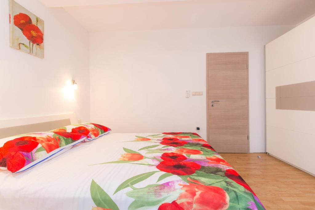 Zdjęcie z galerii obiektu Apartment Elina w mieście Labin