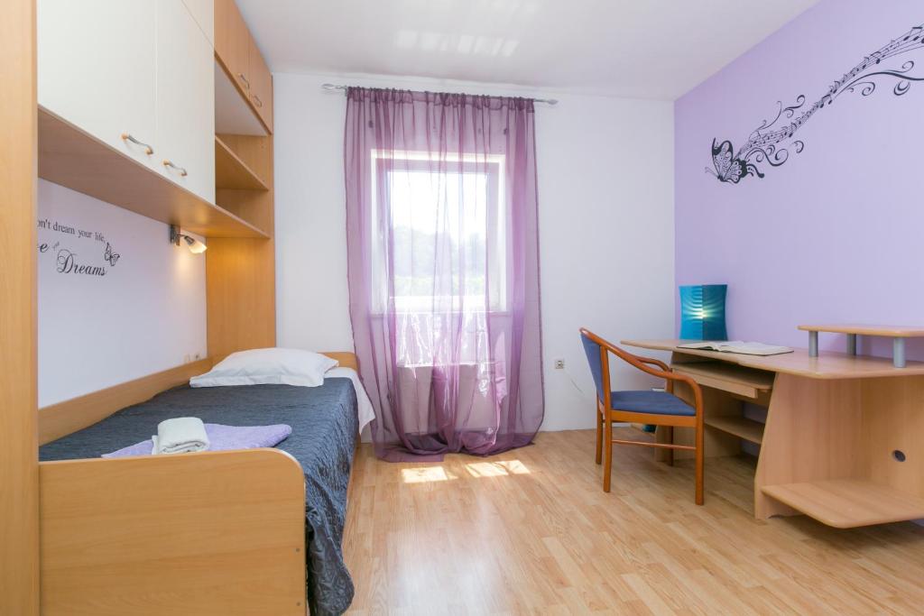 Zdjęcie z galerii obiektu Apartment Elina w mieście Labin