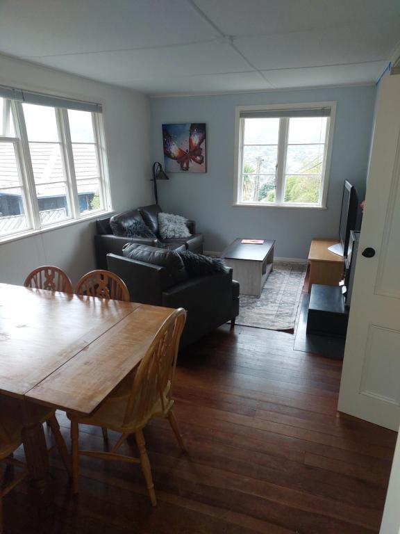 The Peacock House - Resim 2