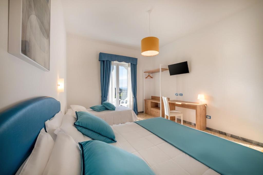 Hotel Britannia - 11