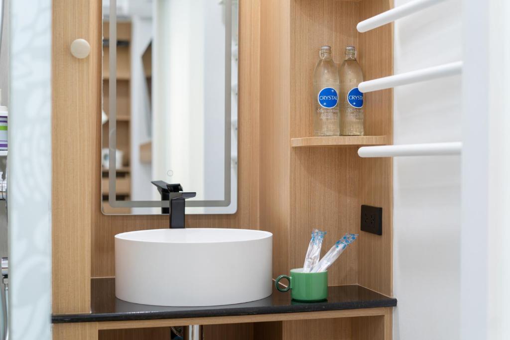 The Color Kata - Resim 14