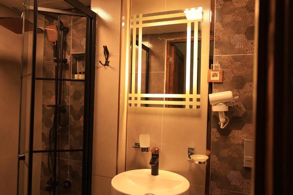 BABIL ANTIQUE HOTEL - 16