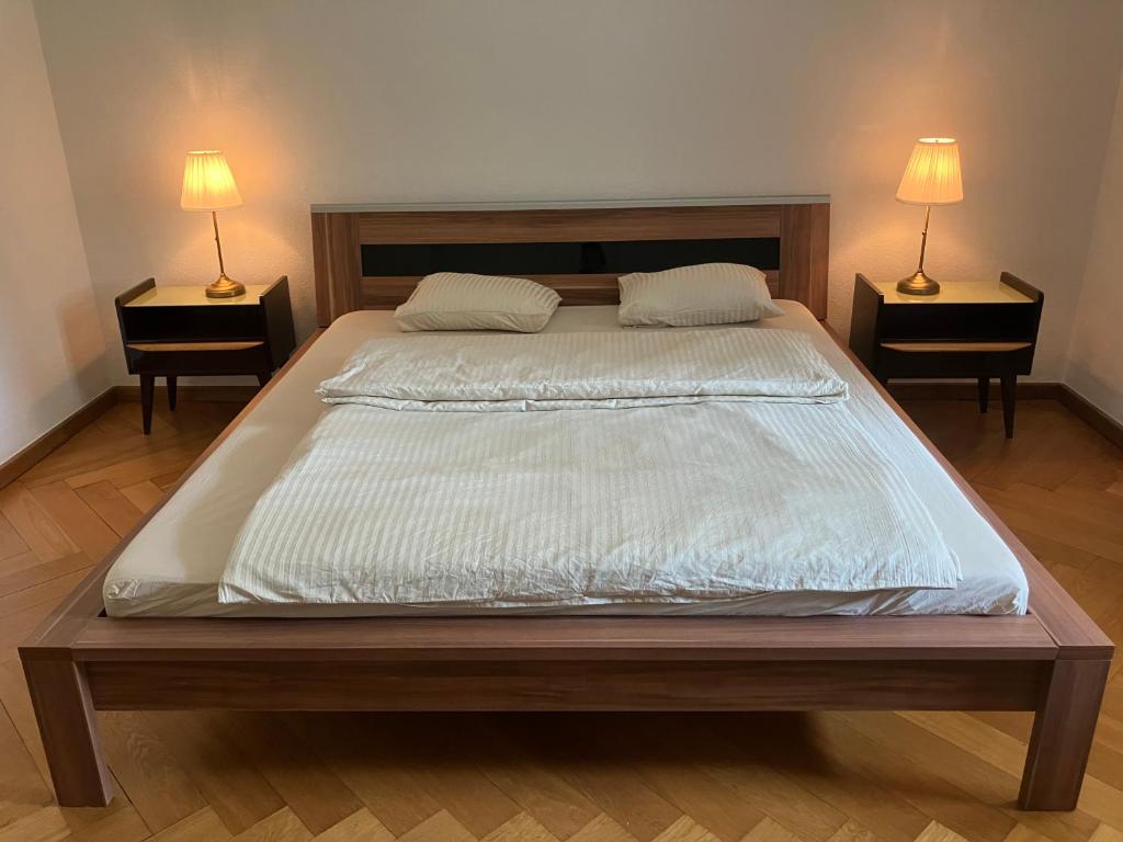 Free Parking & Travel Card - Early Check-in or Late Check-out on request - Resim 6