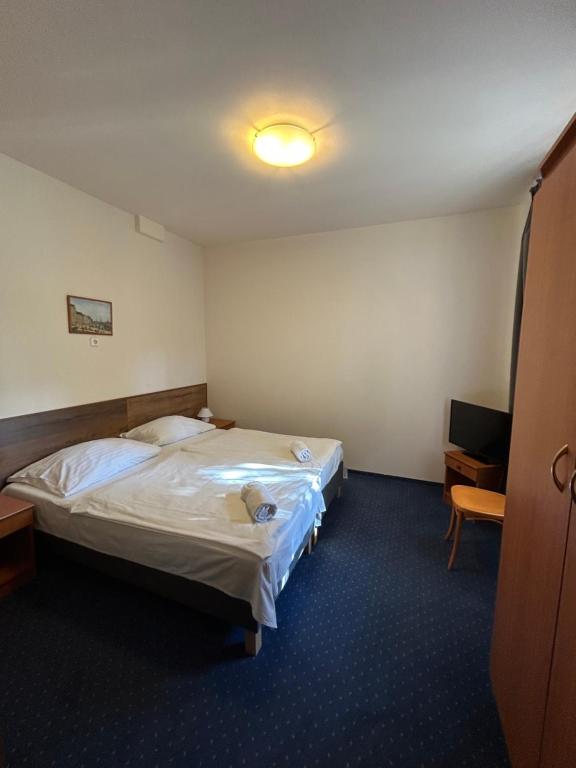 Corvin Hotel - Resim 29