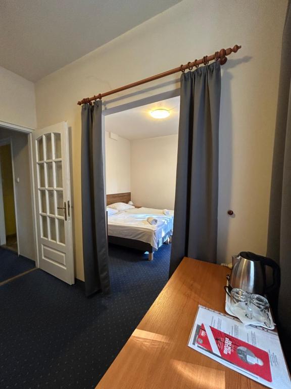 Corvin Hotel - Resim 32