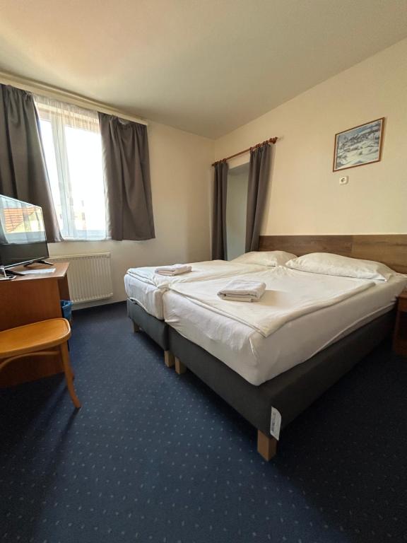 Corvin Hotel - Resim 37