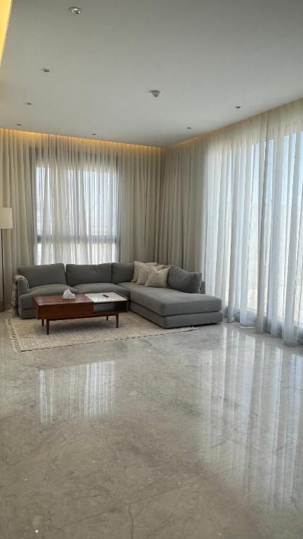 A closer look at Modern Apartment Penthouse With Private Rooftop