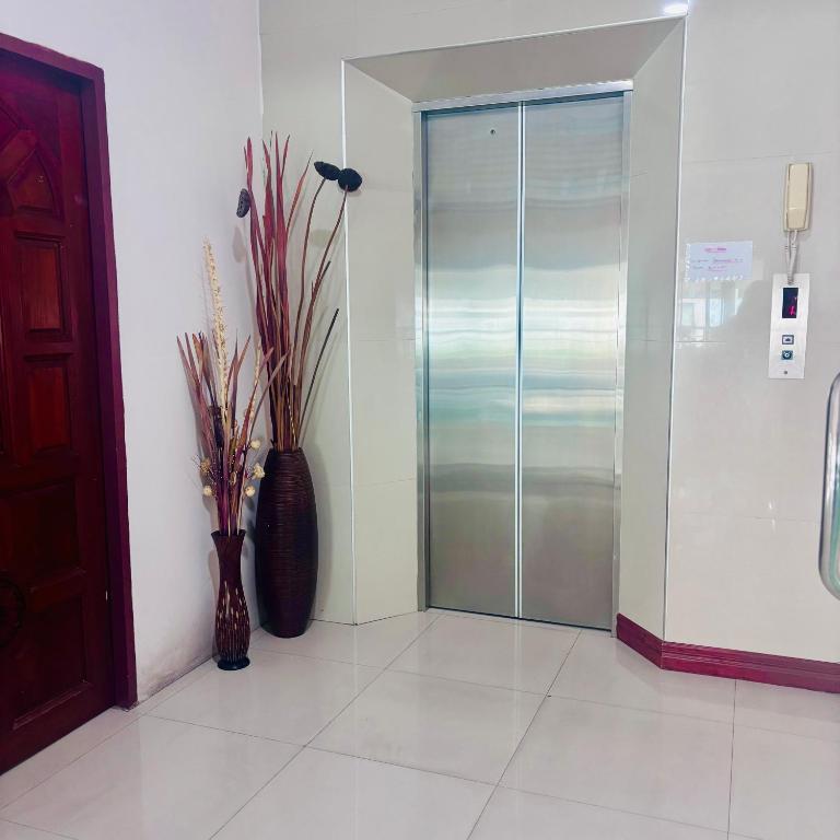 Ree- Riverside hotel - Resim 11