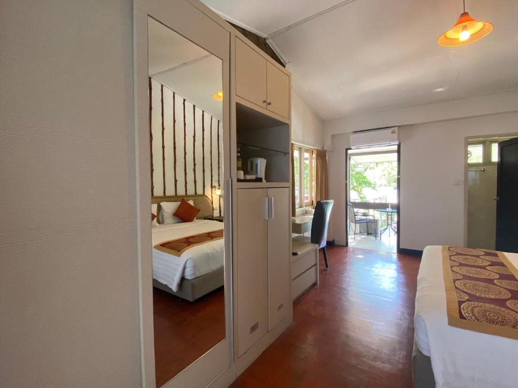 
Superior Single Room
