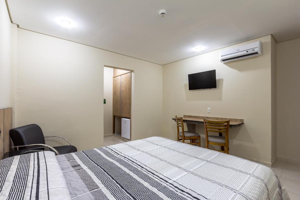  Hotel America do Sul