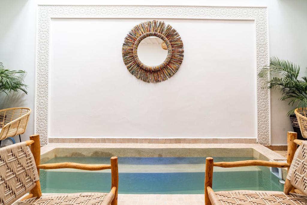 Riad La Kasbah secrète - Piscine intérieure — photo 9