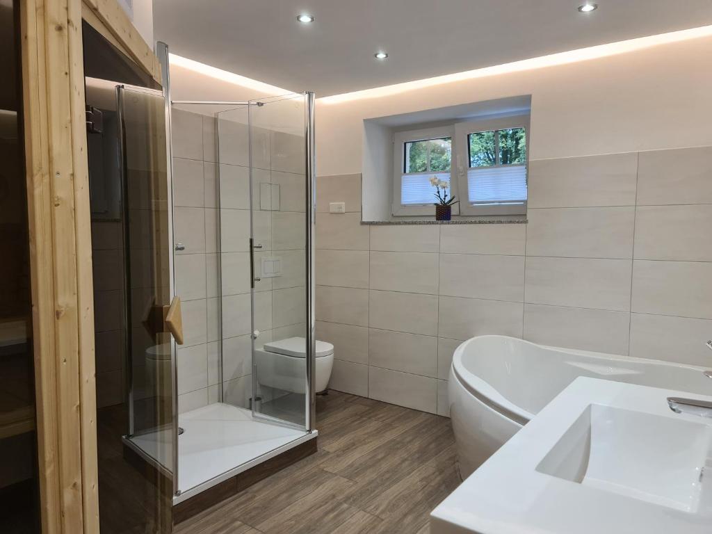 Koupelna v ubytování Ferienwohnung Tannert, 3-Raum Wohnung mit eigener Sauna